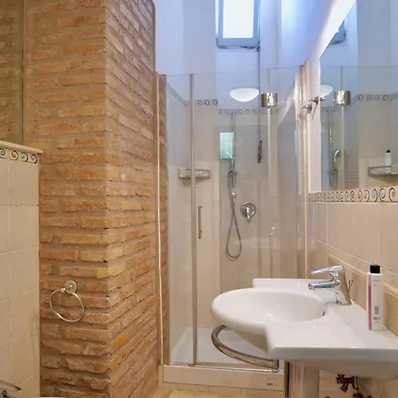 Fororomano Luxury ローマ